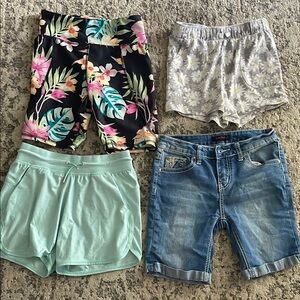 4 pcs. Indigo, all in motion, So, old navy. Kids Floral and Denim Shorts Set